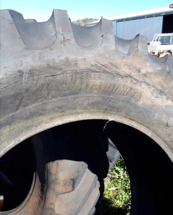 20.8 x 38 Tractor Tyres For Sale Machinery & Equipment